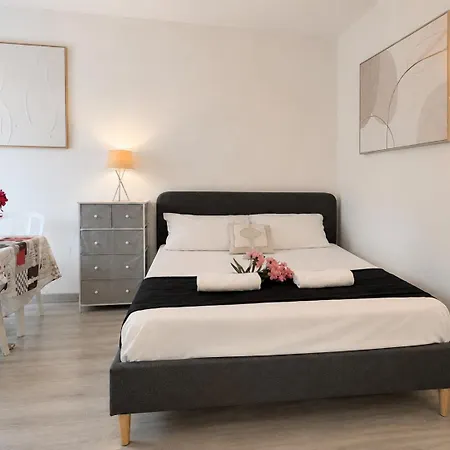 Seaside Place, Beach, Free Wi Fi, Parking * Nizza